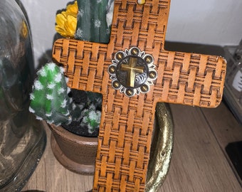 Basket weave cross with cross concho