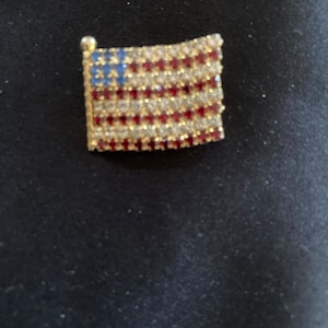 Vintage American Flag Pin - American Flag Pin - Sparkly American Flag Pin - My Mother&#39;s Flag Pin