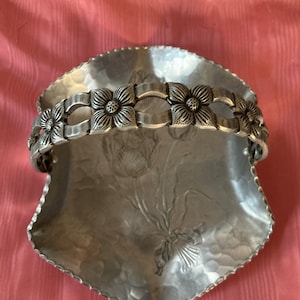 Vintage Hammered Aluminum Serving Tray - Vintage Serveware - Aluminum Tray - Rodney Kent Handled Tray
