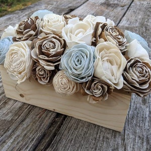 Mother&#39;s Day flowers/Natural Sola Wood Centerpiece/Aqua Blue Arrangement/Beach Flower Bouquet/Sola Wood Arrangement/Beach Sola Centerpiece/