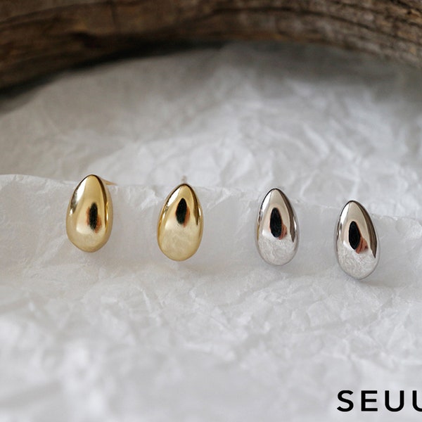 Minimalist Gold Tear-Shaped Earrings | Silver Minimalist Tear-Shaped Earrings | Earrings for Women | Accessories for Women