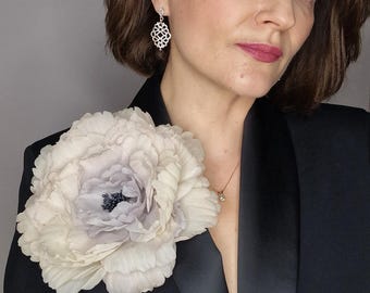 Luxury Fabric Flower Brooch, Romantic Handmade Silk Flower Pin, Oversized Fabric Flower Brooch, Accessory for Festive Dress, Outfits