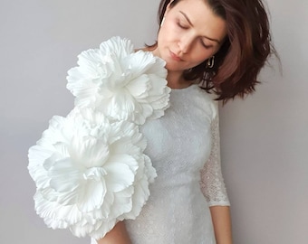 Luxury oversized floral brooch, handmade statement bridal flower brooch, couture accessory, large white flower brooch for dress, 2 pcs set