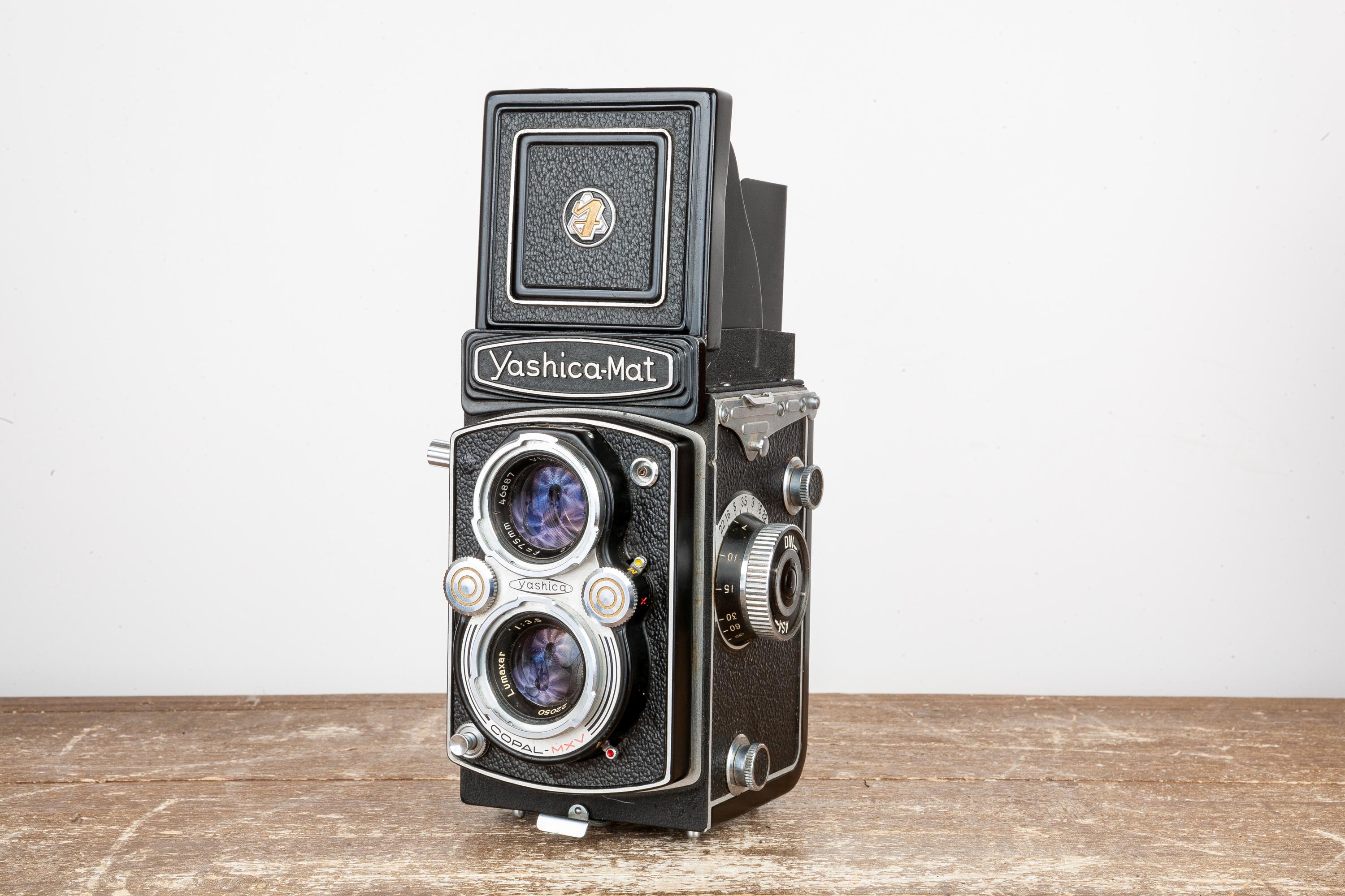 Yashica camera - Etsy 日本