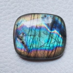 Designer AAA Purple Labradorite Cabochon, 100% Natural Cushion Shape Multi Purple Labradorite Crystal Loose Gemstone, Size 29X25X6 MM 46Cts