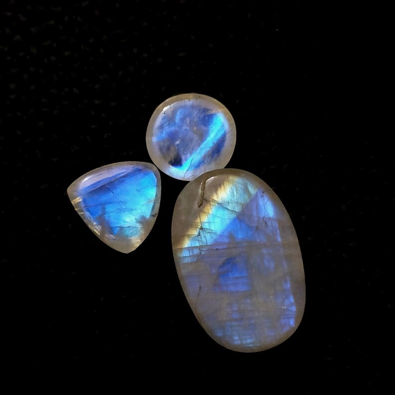 Rainbow Moonstone Gemstone Blue Flashy Rainbow Hand Polished Smooth Loose Gemstone 3 Pcs Natural White Rainbow Cabochon AAA+ Quality