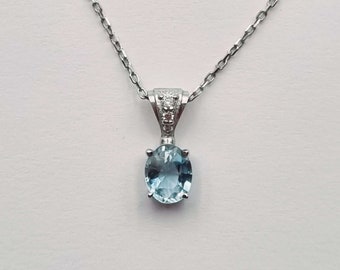 0.65 ct Foam Blue Aquamarine Necklace, 14k gold Drop Necklace, art deco pendant, March Birthstone, Christmas gift, Birthday gift