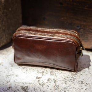 Trousse en Cuir de Vacchetta Toscane | Pochette de Voyage Multi-Compartiments