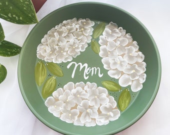 Hydrangea "Mom" Saucer Tray for Jewelries and Accessories, Mother's Day Gift, Jewelry Dish, Trinket Dish, Catch All Tray, Decor Tray