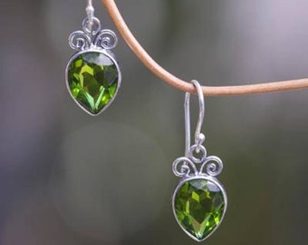 Peridot Silver Earring, Gemstone Earring, Handmade Green Stone Earring, Solid Sterling Silver Dangle Earrings,  Bridal Earrings, Women Gift