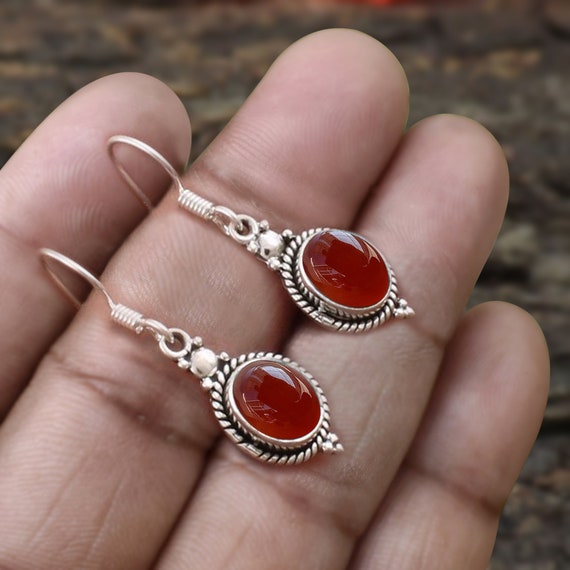 Red onyx best sale earrings