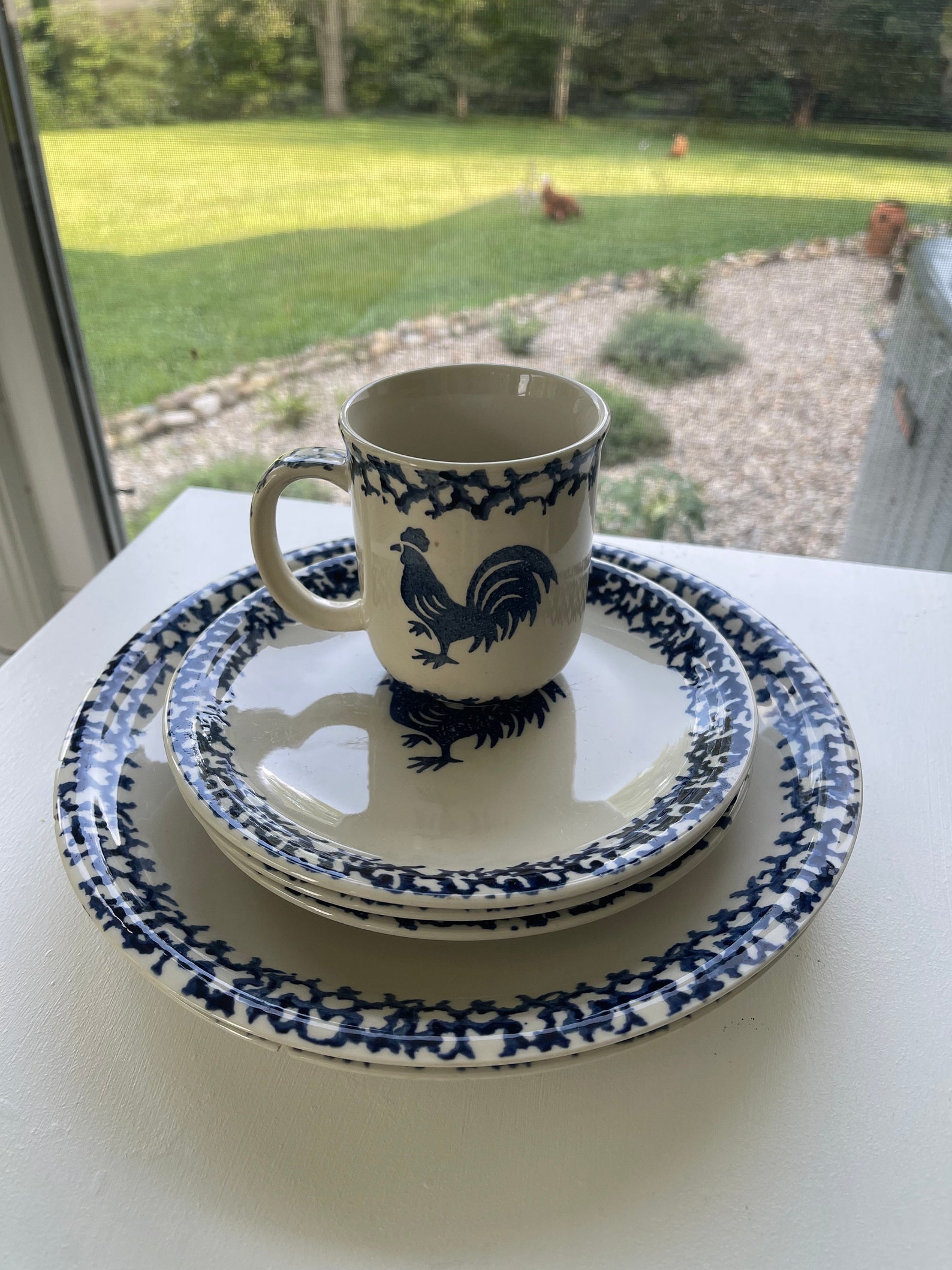 Folk Craft Sponge Rooster By Tienshan 2 Dinner Plates 3 Salad Etsy