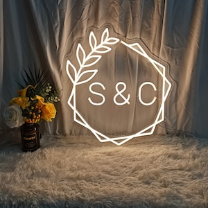 Custom Name Initials welcome wreath sign Boho Wedding Neon Sign Wedding Decor Wedding Gift Proposal Engagement Party Decor Neon Home decor