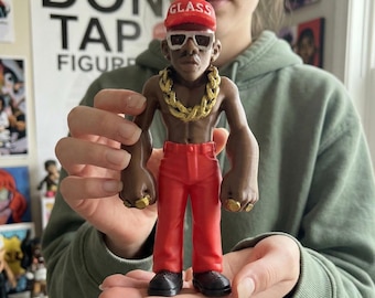 Figurka hiphopowa Red Hat Man wykonana ręcznie