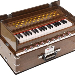Portable Safri Harmonium: 3.5 Octave, 9 Stop, Dark Oak Finish, Gig Bag