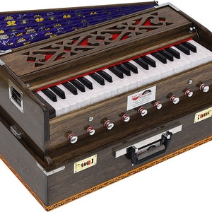 Folding Harmonium- 9 Stops- 3.5 Octaves- Coupler- Oak Finish- Gig Bag- 440Hz & 432Hz- Folk Music-Bhajan- Kirtan- Shruti Box- Meditation-Yoga