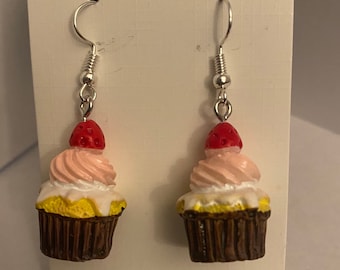 Strawberry cupcake novelty earrings kawaii jewellery cute  novelty gift unbranded cake treat breakfast