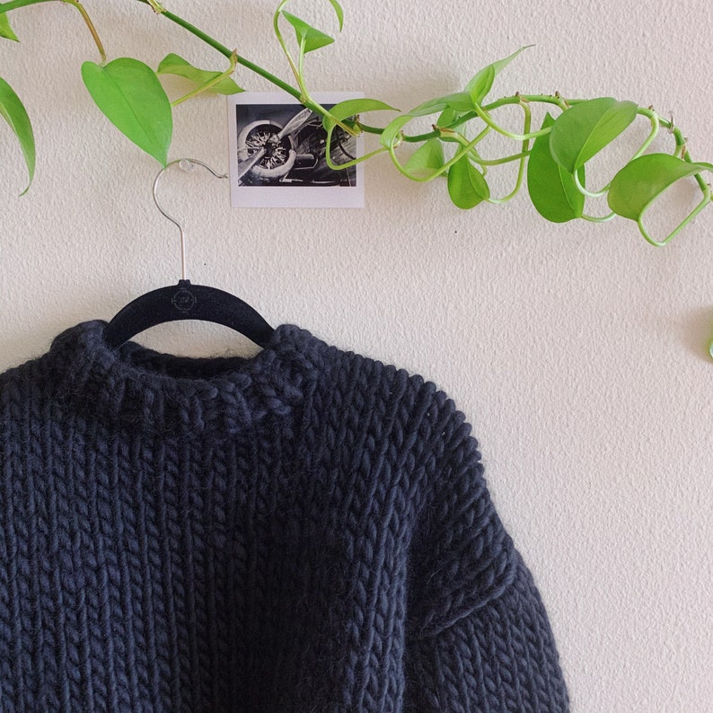 KNITTING PATTERN Perfect Cropped Sweater Sweater Pattern Cropped Wool Sweater