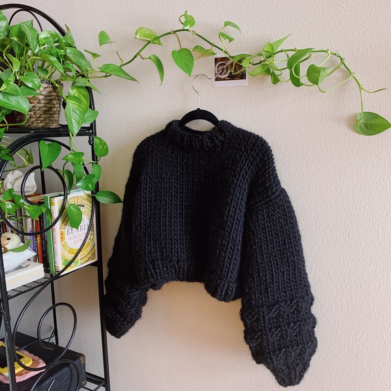 KNITTING PATTERN Perfect Cropped Sweater Sweater Pattern Cropped Wool Sweater