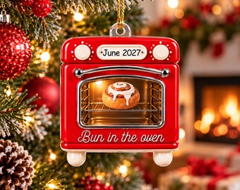 Bun In The Oven Ornament, Personalized Pregnancy Announcement Gift, Expecting Parents Christmas Ornament, Baby Reveal Keepsake