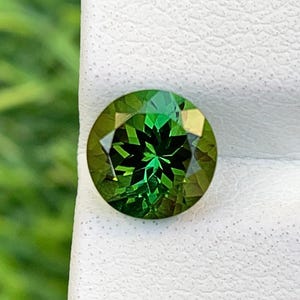 AAA Grade Natural Green Tourmaline - 7x7x5mm Green Tourmaline Round Shape - 1.60 Cts - October Birthstone Gemstone For Jewelry