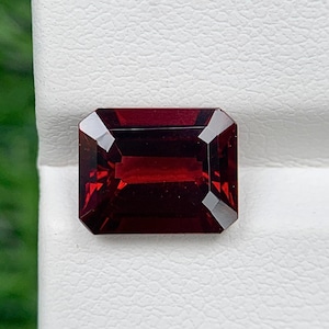 Natural Red Garnet - 8x10x5mm Mozambique Garnet - Octagon Shape Garnet - 4.10 Cts Garnet - January Birthstone - Gemstone For Jewelry Making