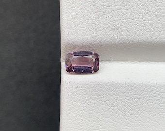 Pietra preziosa di spinello viola lavanda - 0,80 carati taglio cuscino, naturale non trattato