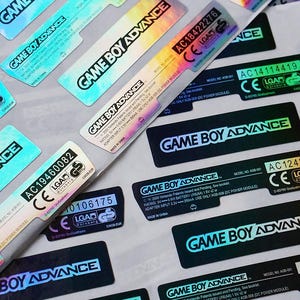 Set di adesivi olografici per il retro del Gameboy Advance GBA di Euro