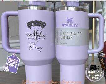 Bicchiere termico Stanley da 40 oz personalizzato / Regalo di compleanno e proposta di damigella d'onore con incisione laser / Nome personalizzato, tazza per addio al nubilato, regalo per lei