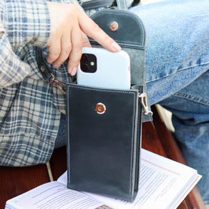 Leather Handmade RFID Blocking Crossbody Wallet Purse, Leather Phone Shoulder Travel Bag, Side Bag for iPhone, Personalized Gift for Her