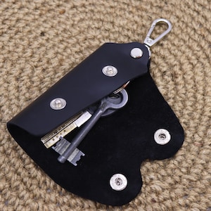 Handgefertigte Leder Schlüsseletui mit Drehgelenk Karabinerhaken & Metallring, Leder Schlüsselhalter, Schlüssel Organizer, Leder Schlüssel Hülle mit Zwei Knopf