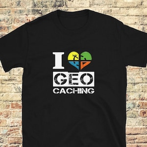 I love geocaching logo heart / Geocaching Tshirt / Geocacher gift / Geocaching Tee / Geocache shirt  / Geocaching lovers