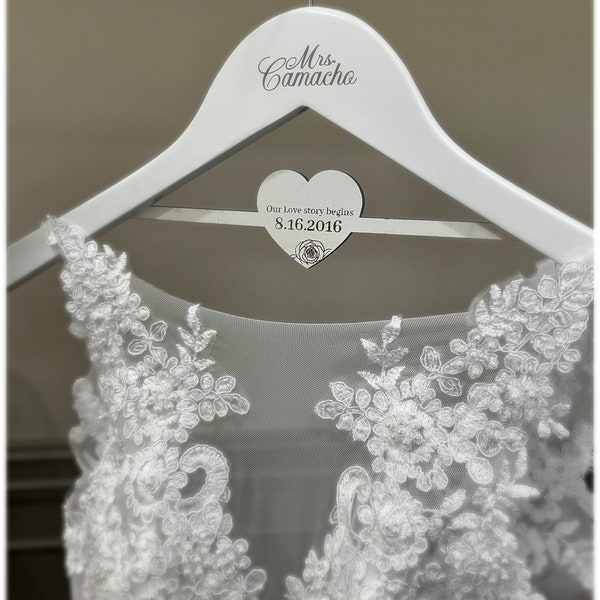 Bridal Hanger, Wedding Hanger, Bridal Dress Hanger, Bride Hanger, Bridal Hanger Personalized, bridal Gift, Groom hanger