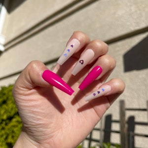 XOXO Press On nails | Valentine Day Nails | Valentine Day Press On Nails | Heart Fake Nails |  Coffin Nails | Glue On Nails | Pink Nails