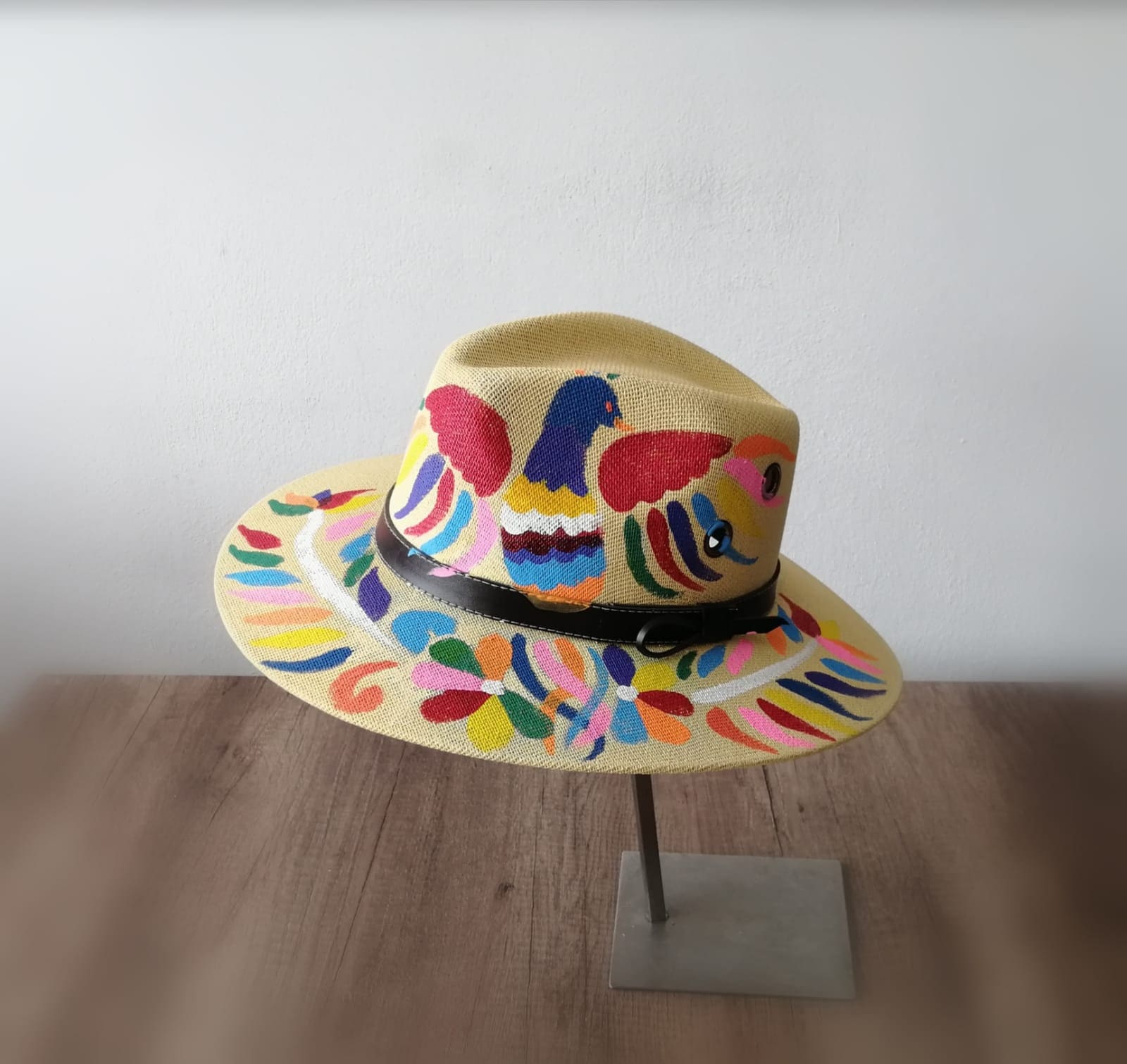 Mexican Jute Hat. Hand Painted Hat. Colorful Tenangos 