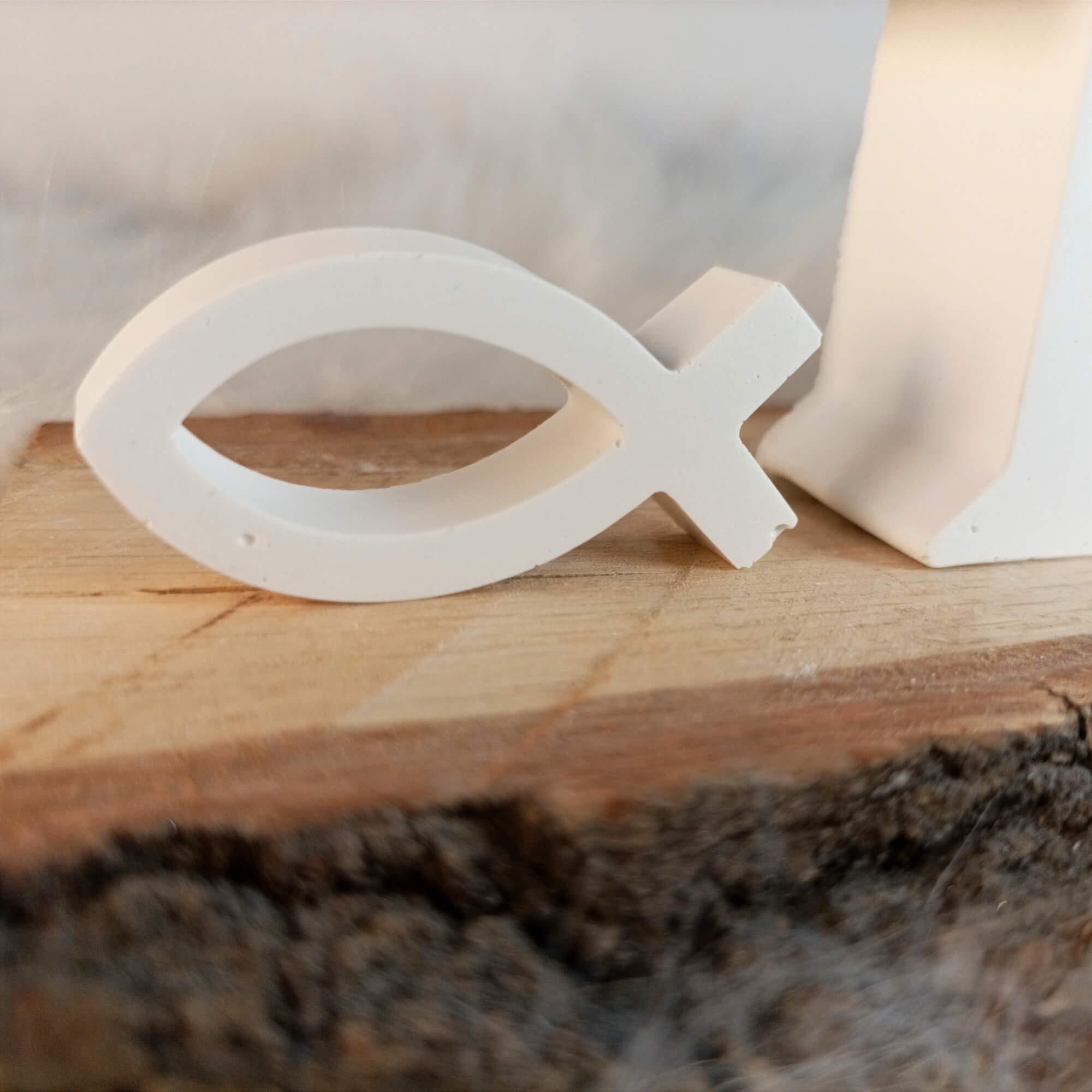 Taufe Deko Set 200 Stück - Holz-Späne In Herz- Und Regenbogenform Für Tischdeko