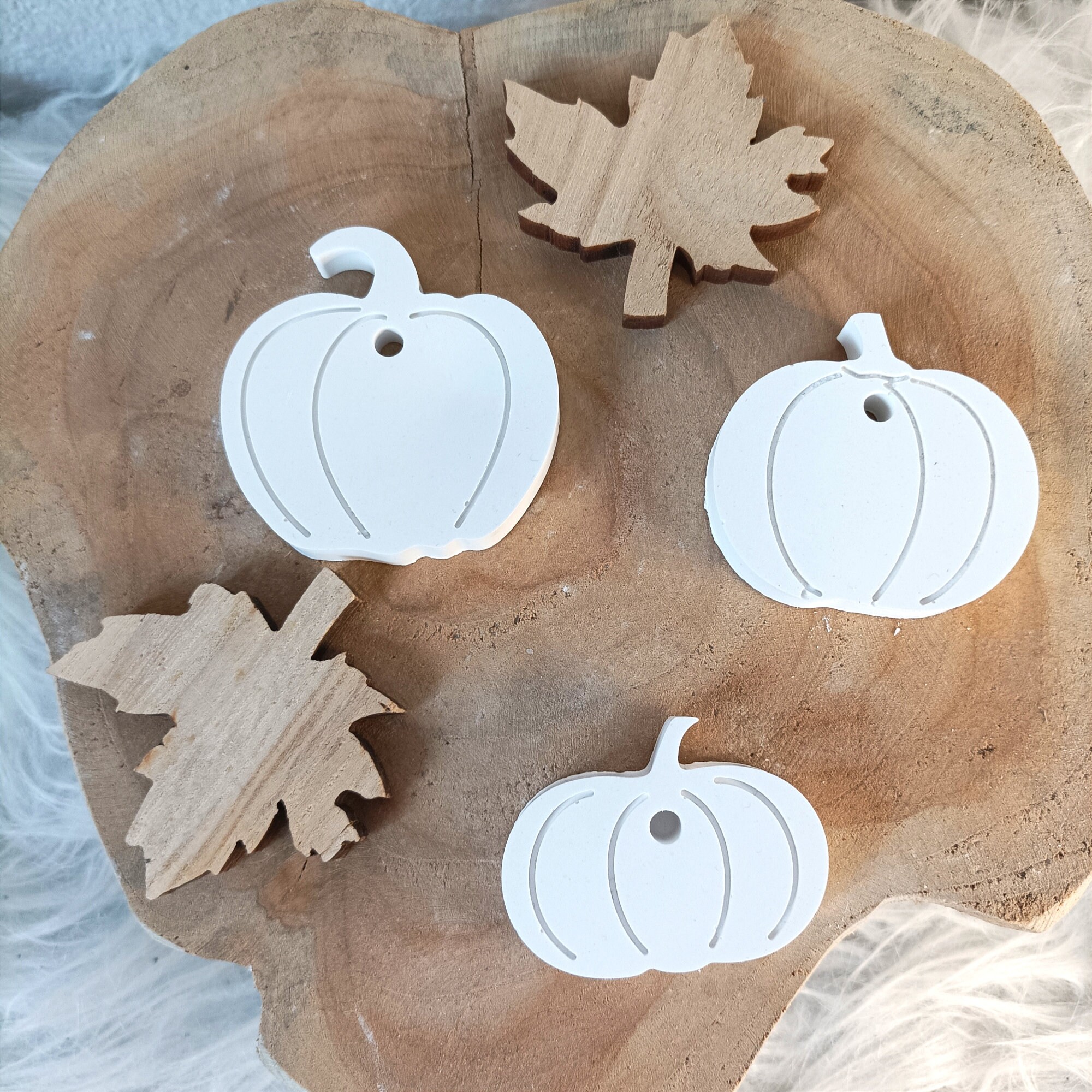 Herbst Deko 16 Ahornblätter - Hängedekoration Für Fenster & Wände