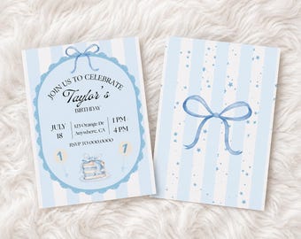Può includere: Un biglietto d'invito di compleanno rettangolare con strisce verticali azzurre e bianche, una cornice ovale smerlata con un fiocco blu e il testo JOIN US TO CELEBRATE Taylor's BIRTHDAY, JULY 18, 123 Orange Dr, Anywhere, CA, 1 PM-4 PM, RSVP TO 000.0000.