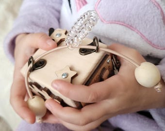 Cubo sensoriale in legno per bambini da 1 anno, giocattolo da viaggio, regalo per bambini da 2 anni