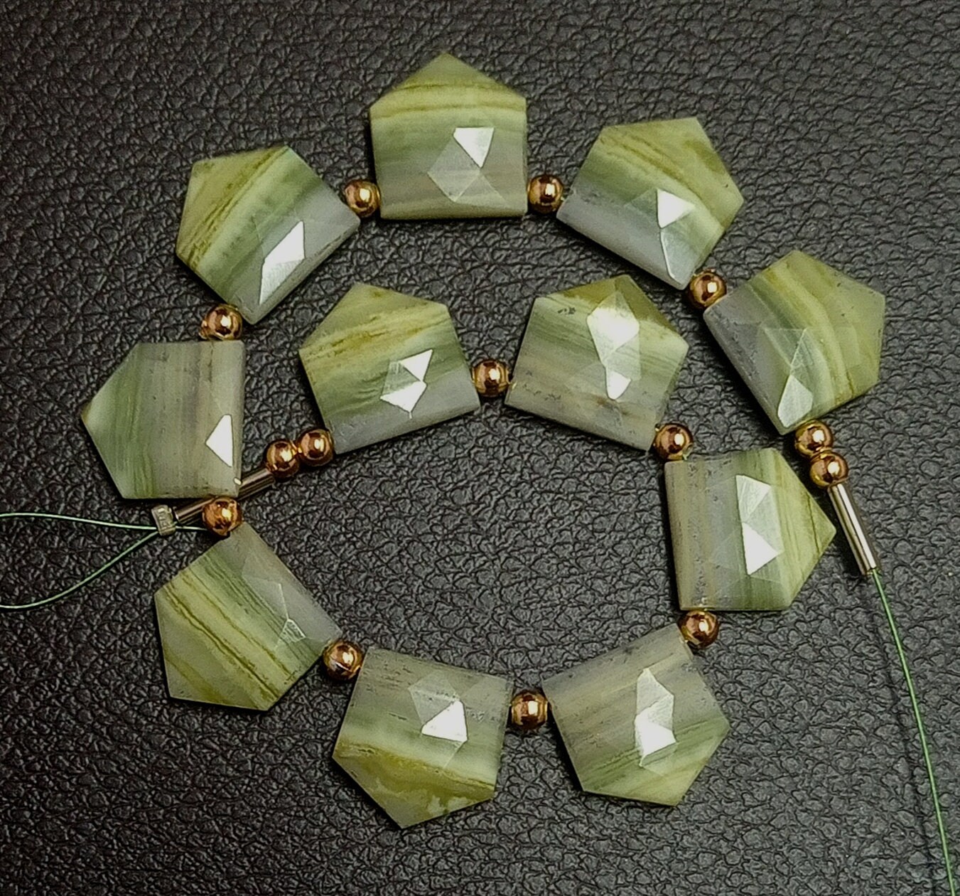 Awesome 11 pc 100% Natural Serpentine Agate Faceted briolette Shape Pentagon Jewellery size 13X12 TO 12.5X13 mm Suited Necklace Approx Z-95