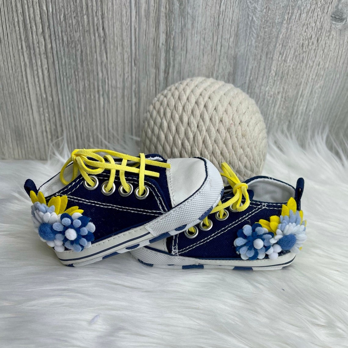 infant girl sneakers