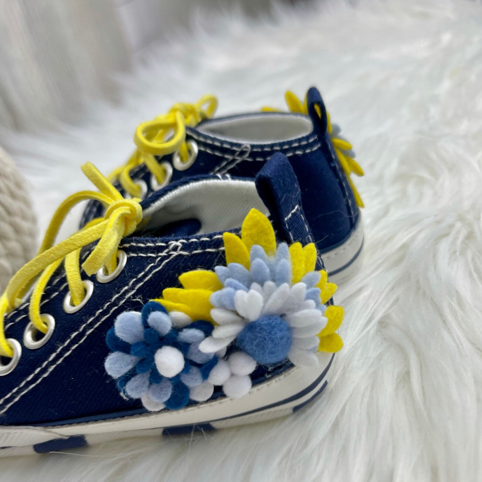 infant girl sneakers