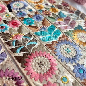 4 cm Beige Floral Multi color Embroidered Sari fabric border ribbon Indian galon guitar belt crafting sewing Junk Journal pasamaneria, renda
