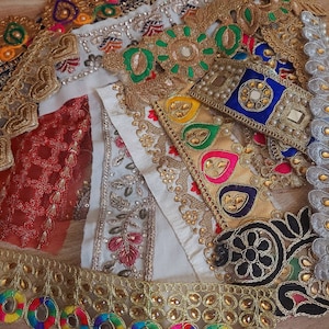 25/50 pc rhinestone beaded assorted jeweled theme Indian Embroidery Trims Remnants grab bag Decorative sewing Junk Journal scrapbooking