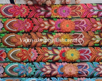 1.5&quot; Multicolor thread Embroidered sari fabric trim, Decorative Indian Trim, bag belt-jeans Embellishment, crafting sewing, kimono dress