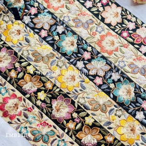9 yards 7 cm Floral Embroider Sari fabric beige black ribbon, Tote Bag strap, footwear strap, dupatta edge trim sash dress belt camera strap