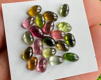 Cabochons met meerdere toermalijnen: ovale edelstenen van 3 x 5 mm, lot van 20 stuks