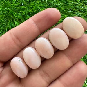 Natürliche Rosa Opal Cabochons 5 Teile Lot | Natürlicher Rosa Opal Edelstein | Natürlicher Pink Opal 13 x 18 mm Oval Cabochons für die Schmuckherstellung.