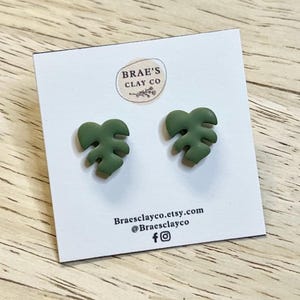Monstera Leaf | Clay Earrings | Polymer Clay Earrings | Stud Earrings | Lightweight Earrings | Handmade Earrings | Neutral