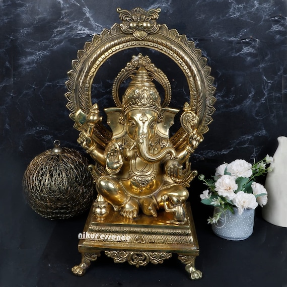 Vastu Tips For Placing Ganesha Statue At Home